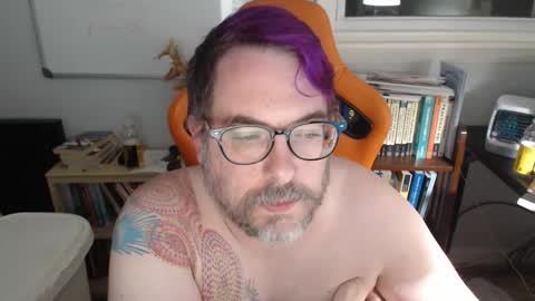  Clyde  Money  online show from 11-24-25, 01:05