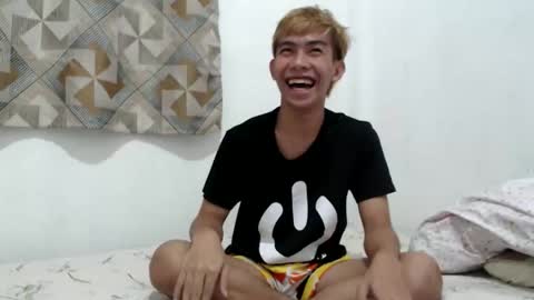 clyde_twinkx online show from 11-19-25, 09:31