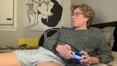 Snapshot of clydeaustin chatting on 12-03-24, 03:41 Clyde Austin online show from 12-03-24, 03:41