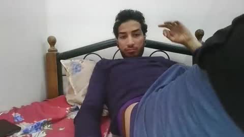 Snapshot of cm6punk6 chatting on 12-04-25, 04:38 cm6punk6 online show from 12-04-25, 04:38