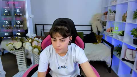 Snapshot of cocoa_sins chatting on 10-18-25, 06:16 Olivia online show from 10-18-25, 06:16