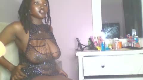 CocoaLush 20 online show from 05-02-26, 12:21