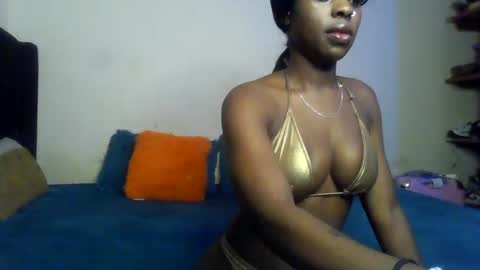 Snapshot of cocolatti1 chatting on 09-18-25, 03:19 coco online show from 09-18-25, 03:19