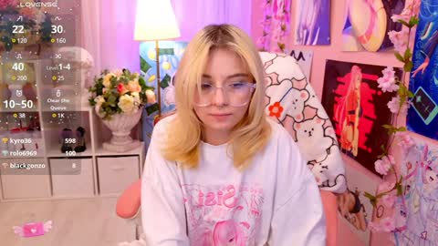 Mia online show from 01-19-25, 03:18