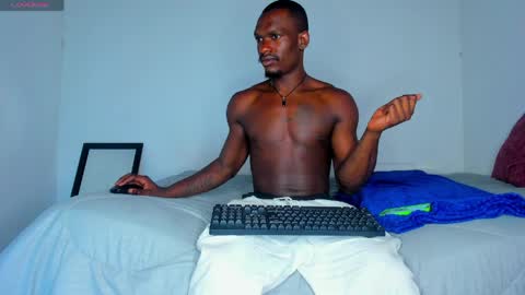 Snapshot of coddy_fit chatting on 05-05-26, 05:43 cody online show from 05-05-26, 05:43