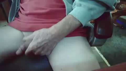 Snapshot of cody81421 chatting on 01-16-25, 05:55 cody81421 online show from 01-16-25, 05:55