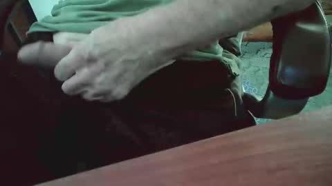 Snapshot of cody81421 chatting on 02-13-25, 04:17 cody81421 online show from 02-13-25, 04:17