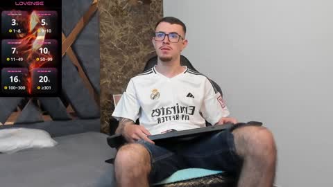 Cody Walker online show from 01-25-25, 05:19