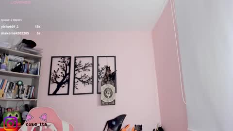 Danna Smith online show from 12-07-24, 02:42