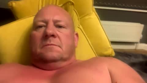 col4nows online show from 10-13-25, 09:37