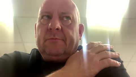 col4nows online show from 10-22-25, 11:54