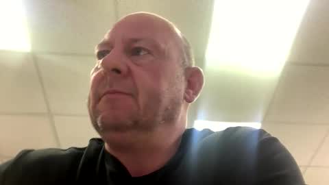 col4nows online show from 10-23-25, 10:03