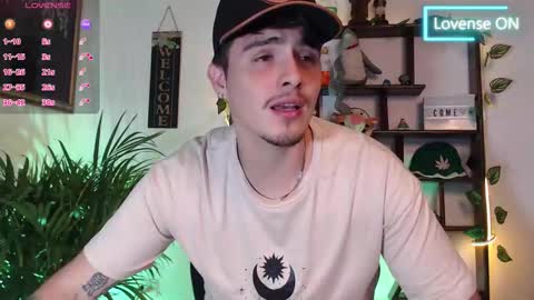 Snapshot of colby_scott chatting on 10-25-25, 11:43 Colby Scott online show from 10-25-25, 11:43