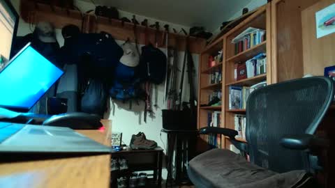 colchuck online show from 12-12-24, 02:44