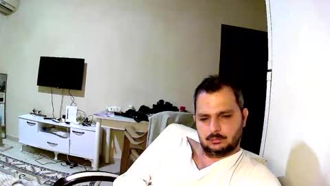 Snapshot of coldskull15 chatting on 02-05-25, 08:35 coldskull15 online show from 02-05-25, 08:35