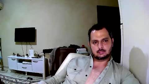 Snapshot of coldskull15 chatting on 02-19-25, 11:04 coldskull15 online show from 02-19-25, 11:04