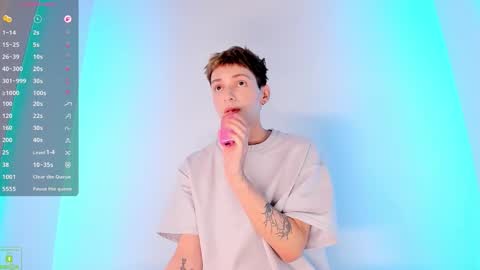 Snapshot of colestorm chatting on 11-18-25, 08:24 COLE online show from 11-18-25, 08:24