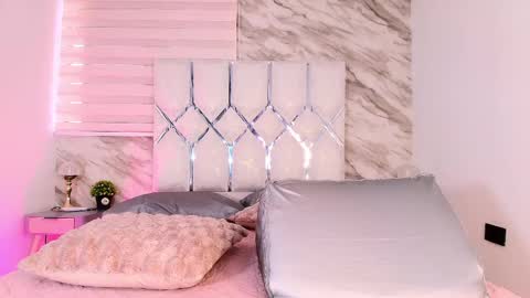 colett online show from 04-23-26, 11:53