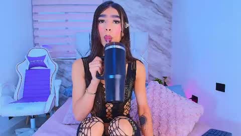 colett online show from 06-07-26, 11:58