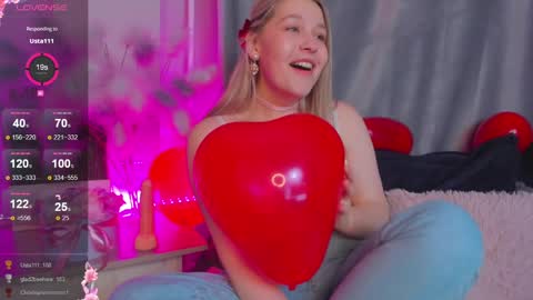 Snapshot of colleen_blake chatting on 02-13-25, 09:38 Collen Mon Tue Wed Thu Fri GMT 3 0300am - 0900am  online show from 02-13-25, 09:38