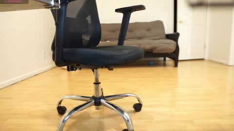 College001 online show from 09-13-25, 12:49