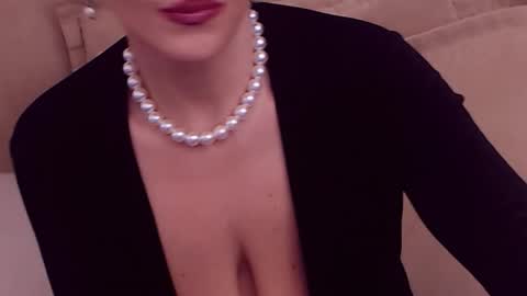 Maddison online show from 01-13-26, 04:29