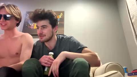 college_packing_8 online show from 12-16-25, 11:10