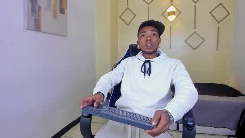 CollemanStone online show from 12-23-25, 03:48