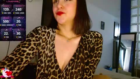 Snapshot of collette_beaufoy chatting on 12-12-24, 12:44 Collette online show from 12-12-24, 12:44