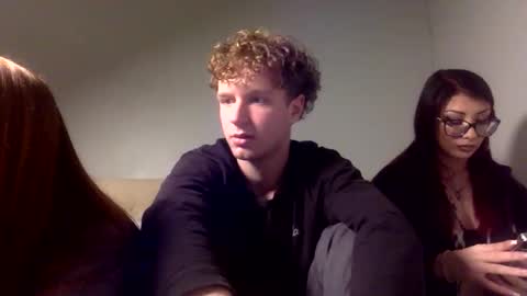 Snapshot of collin_swell chatting on 12-01-25, 04:17 collin_swell online show from 12-01-25, 04:17