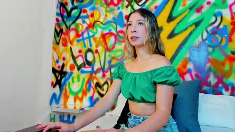 valentina online show from 04-10-26, 02:33