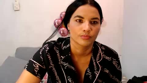 Snapshot of colombi4spice chatting on 03-07-25, 05:49 viviana online show from 03-07-25, 05:49