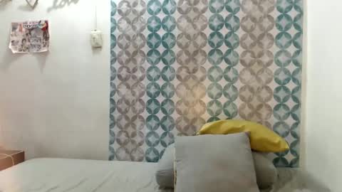 Snapshot of colombi4spice chatting on 10-17-25, 07:27 viviana online show from 10-17-25, 07:27