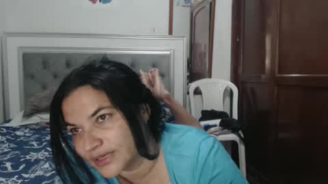 Snapshot of colombi4spice chatting on 04-05-26, 05:32 viviana online show from 04-05-26, 05:32