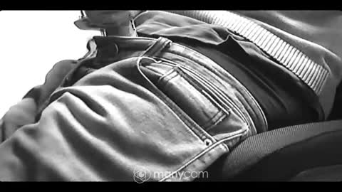 Snapshot of colonel18 chatting on 12-19-24, 09:40 Mike online show from 12-19-24, 09:40