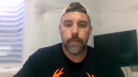 Just me online show from 09-30-25, 04:12