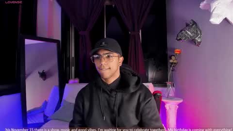 Snapshot of colstorw_ chatting on 11-12-25, 10:15 colstorw_ online show from 11-12-25, 10:15