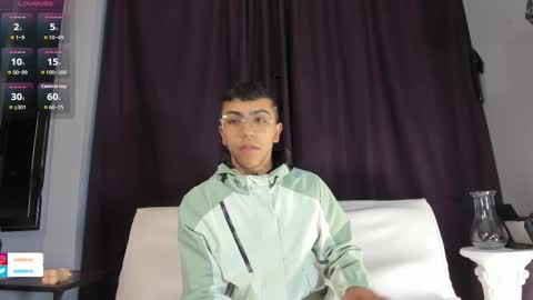 Snapshot of colstorw_ chatting on 11-18-25, 10:20 colstorw_ online show from 11-18-25, 10:20