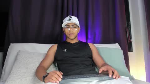 Snapshot of colstorw_ chatting on 12-01-25, 10:20 colstorw_ online show from 12-01-25, 10:20