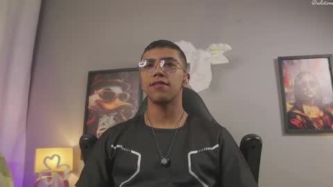 colstorw_ online show from 03-13-26, 10:33