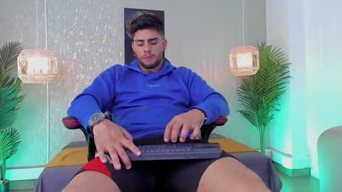 Snapshot of colt_perci chatting on 01-16-25, 04:07 colt_perci online show from 01-16-25, 04:07