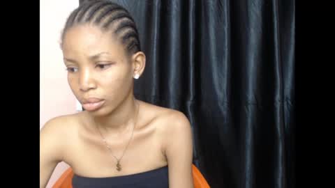 Snapshot of coltish_sexy chatting on 01-19-25, 11:34 coltish_sexy online show from 01-19-25, 11:34