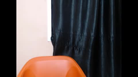 Snapshot of coltish_sexy chatting on 01-24-25, 01:14 coltish_sexy online show from 01-24-25, 01:14