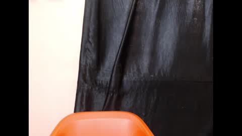 Snapshot of coltish_sexy chatting on 02-25-25, 01:28 coltish_sexy online show from 02-25-25, 01:28