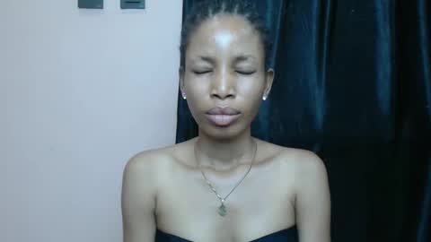 Snapshot of coltish_sexy chatting on 03-04-25, 12:33 coltish_sexy online show from 03-04-25, 12:33