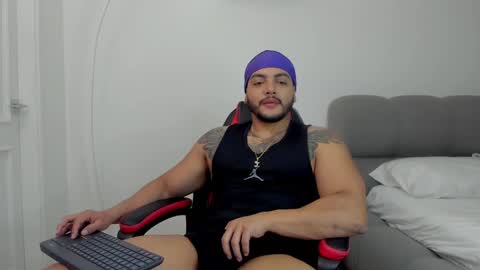 Snapshot of colton_mars chatting on 02-02-25, 12:30 Jhoan online show from 02-02-25, 12:30