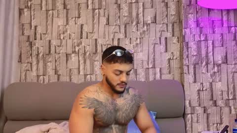 Snapshot of colton_mars chatting on 09-14-25, 07:07 Jhoan online show from 09-14-25, 07:07