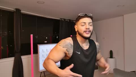 Snapshot of colton_mars chatting on 10-13-25, 02:11 Jhoan online show from 10-13-25, 02:11