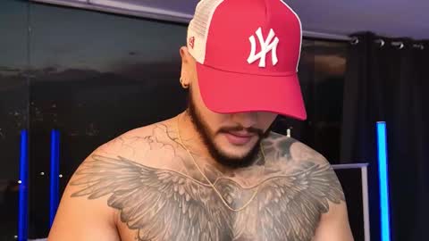 Snapshot of colton_mars chatting on 10-17-25, 11:07 Jhoan online show from 10-17-25, 11:07