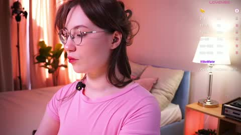 Audrey online show from 04-02-26, 01:31